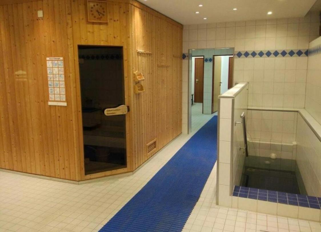 שלוכזי Zu Hause Am See - Pool, Sauna, Fitnessraum מראה חיצוני תמונה